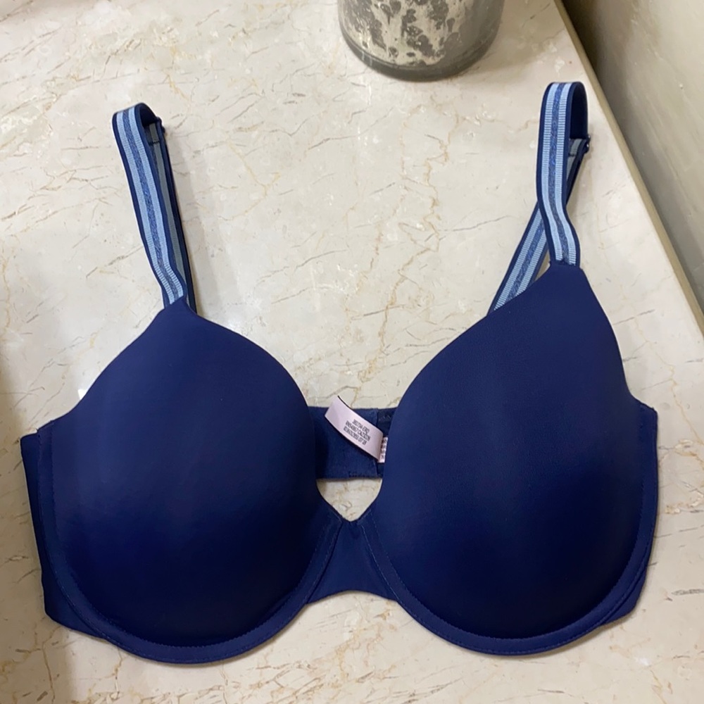 Victoria’s Secret bra